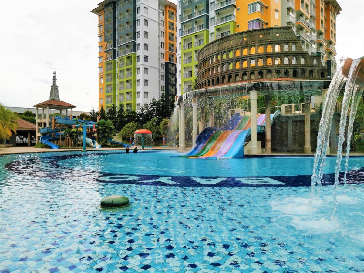 B - Lagoon Water Themepark Suite Melaka Town Εξωτερικό φωτογραφία