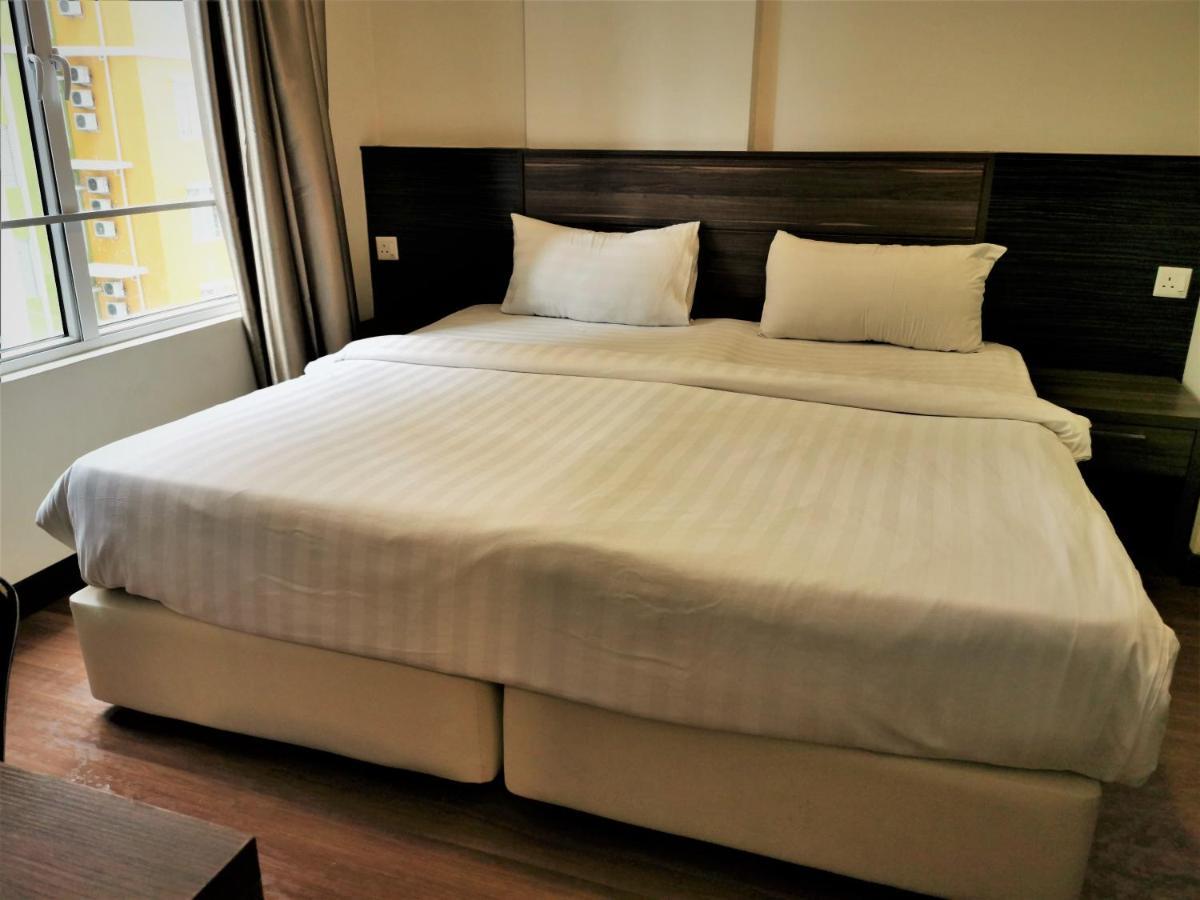 B - Lagoon Water Themepark Suite Melaka Town Εξωτερικό φωτογραφία