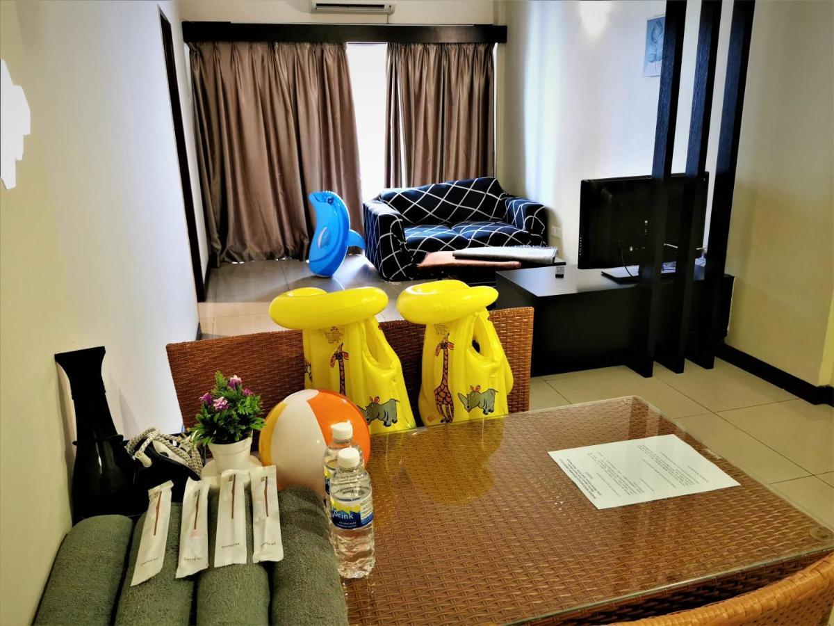 B - Lagoon Water Themepark Suite Melaka Town Εξωτερικό φωτογραφία